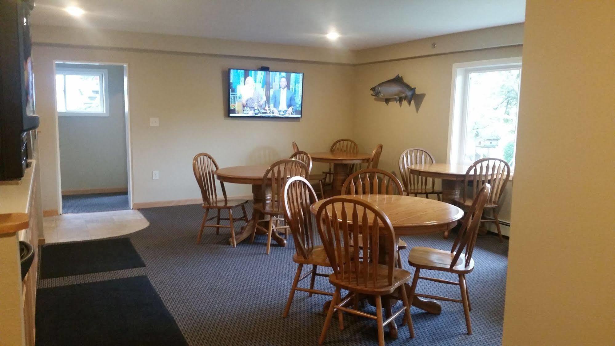 Lakeshore Inn & Suites Anchorage Buitenkant foto